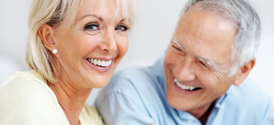 Dental Implants in La Mesa from cosmetic dentist Dr. Hagstrom